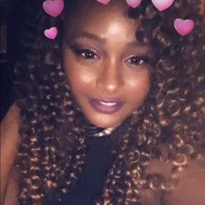 Meet your Posher, Tanea